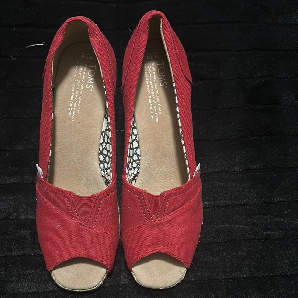 Toms Red Espadrilles Vibrant Suede Open Toe